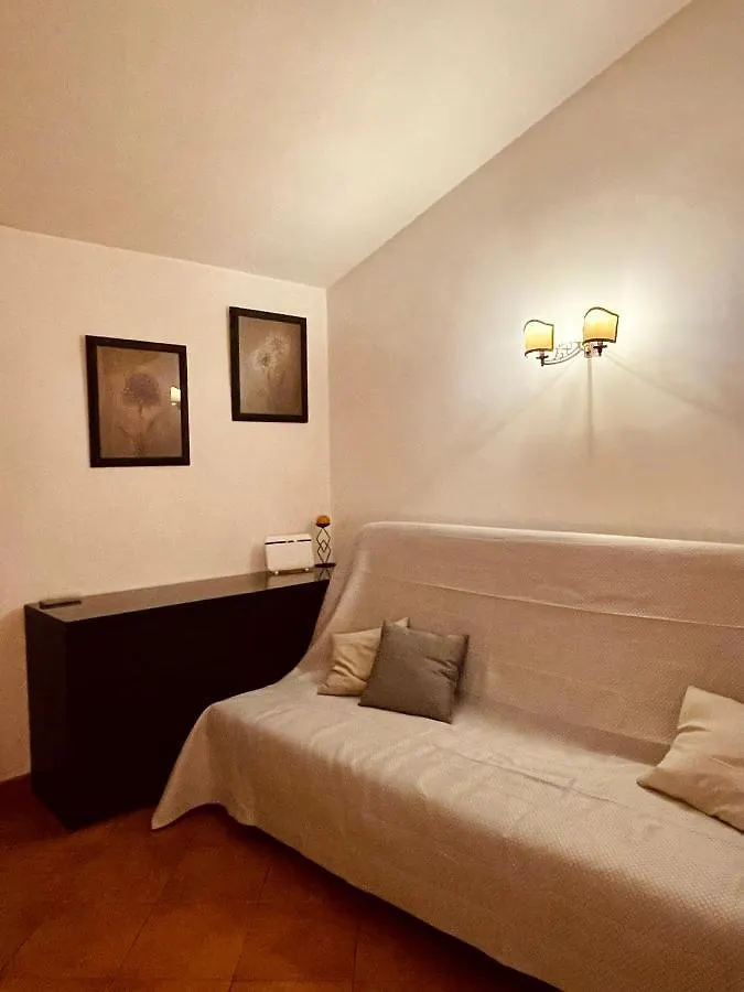 Rome Downtown Apartment_Sistina Italia